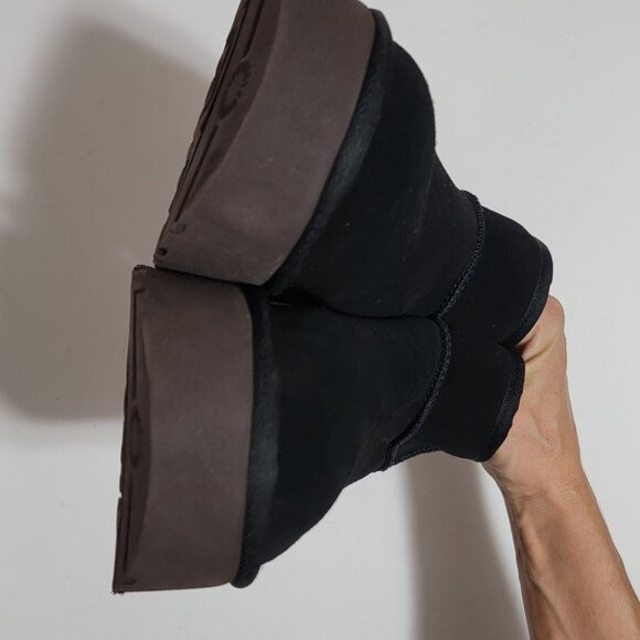 UGG Classic Ultra Mini New Heights Boots Womens 10 Fur Cozy Boho Whimsygoth - Picture 5 of 10